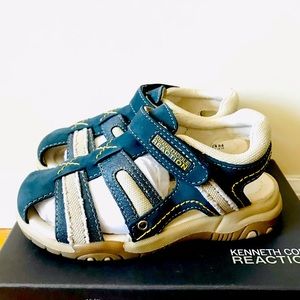 Kenneth Cole Reaction toddler sandal